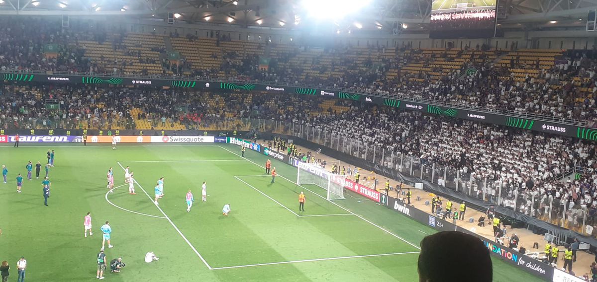 Zeii au decis: Cupa coboară în Port! Olympiakos trece de Fiorentina în prelungiri » Nebunie la Atena