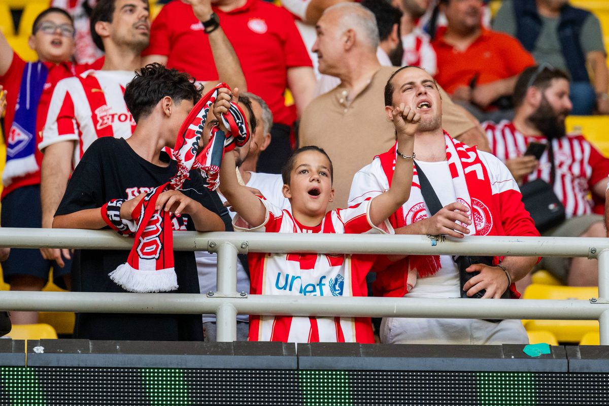 Cele mai spectaculoase imagini de la Olympiakos - Fiorentina, finala Conference League