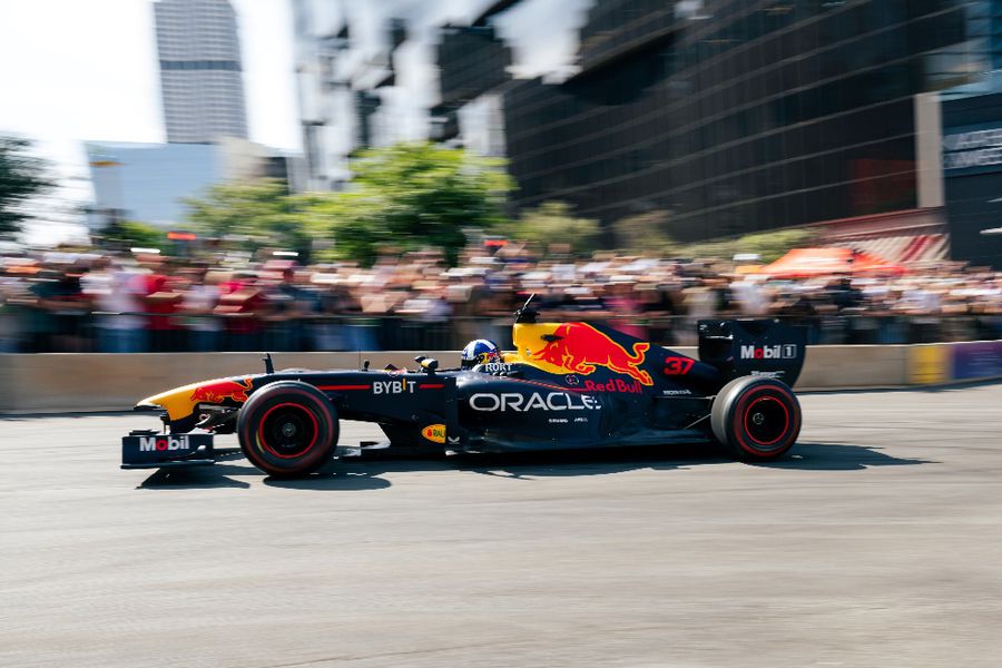 Monopostul RB7 de Formula 1