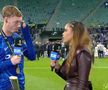Cu trofeul în pantaloni după finala Conference League! Reportera nu s-a abținut: „Interesant...”