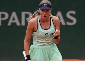 S-a mutat în Monaco și a început cariera de model, dar nu a uitat tenisul! A produs surpriza zilei la Roland Garros