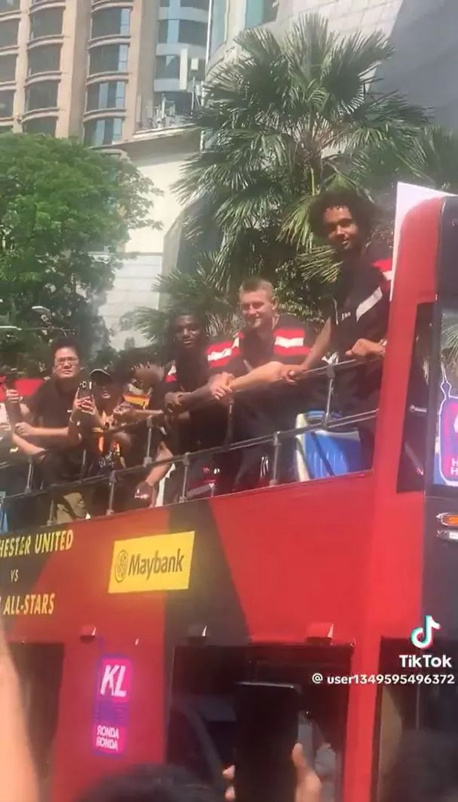 Mai penibil nici că se putea! Manchester United s-a făcut de râs și în Kuala Lumpur