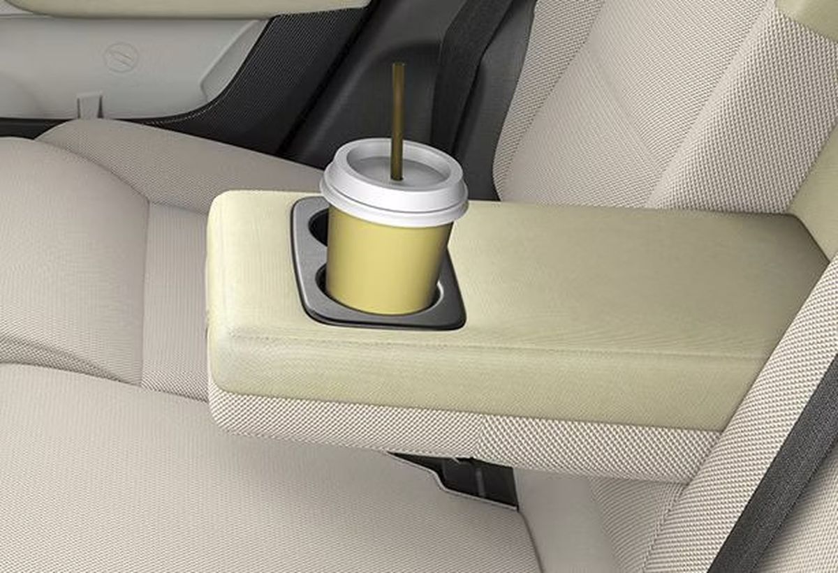 Mașina necunoscută care este mai ieftină decât Dacia în 2025 » A copiat designul Hyundai și Renault și are dotări premium