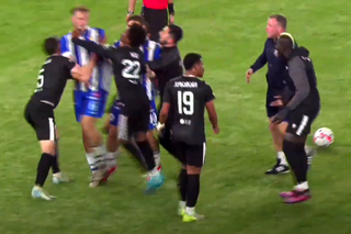 Final uluitor de meci: 9 cartonașe roșii!