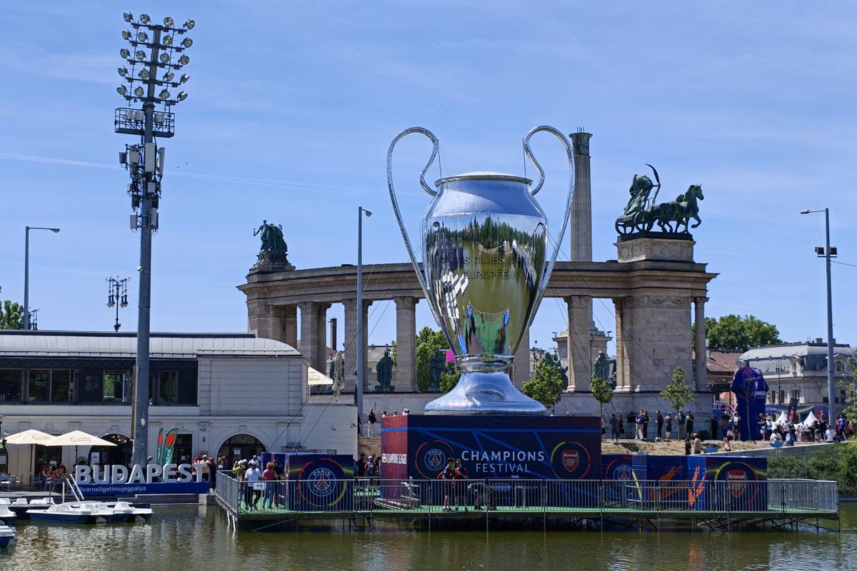 Imagini din fanzone-ul din Budapesta