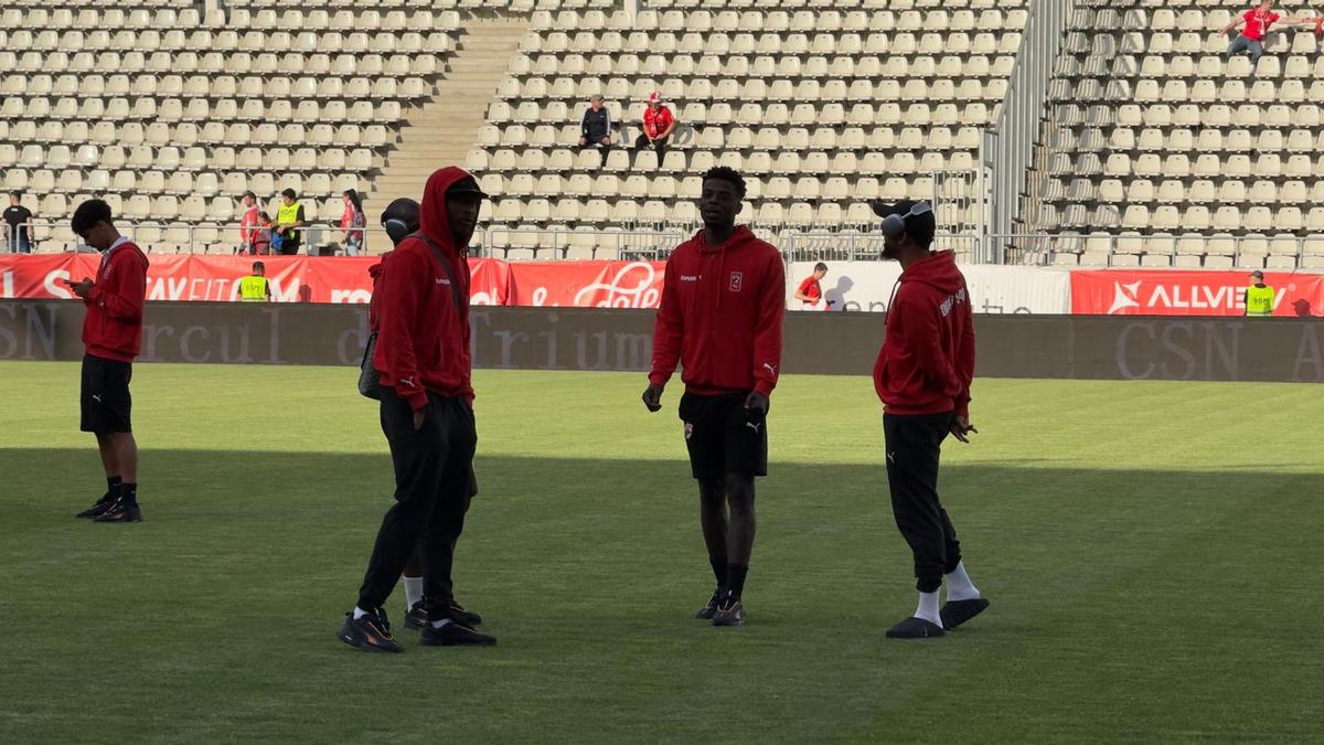 Dinamo - FCSB, finala pentru Conference League » Echipele de start + Imagini și informații de la stadion