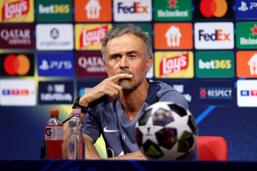 Luis Enrique, înainte de marea finală PSG - Arsenal Luis Enrique a stârnit hohote de râs în sală, înainte de finala cu Arsenal: „Dar știți cum e să joci pentru al doilea?!”