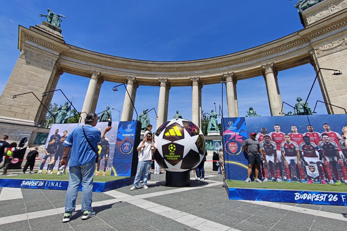 Imagini din fanzone-ul din Budapesta