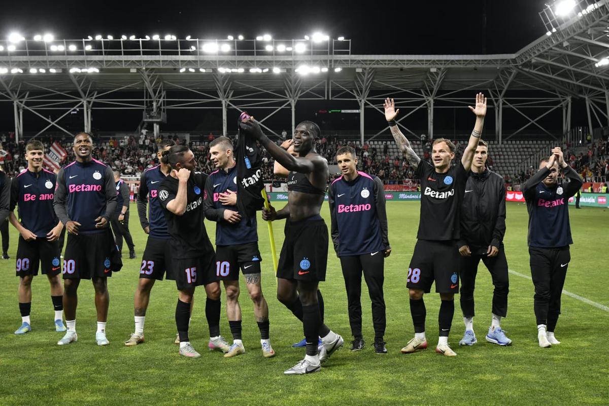 Imagini de la finalul meciului Dinamo - FCSB
