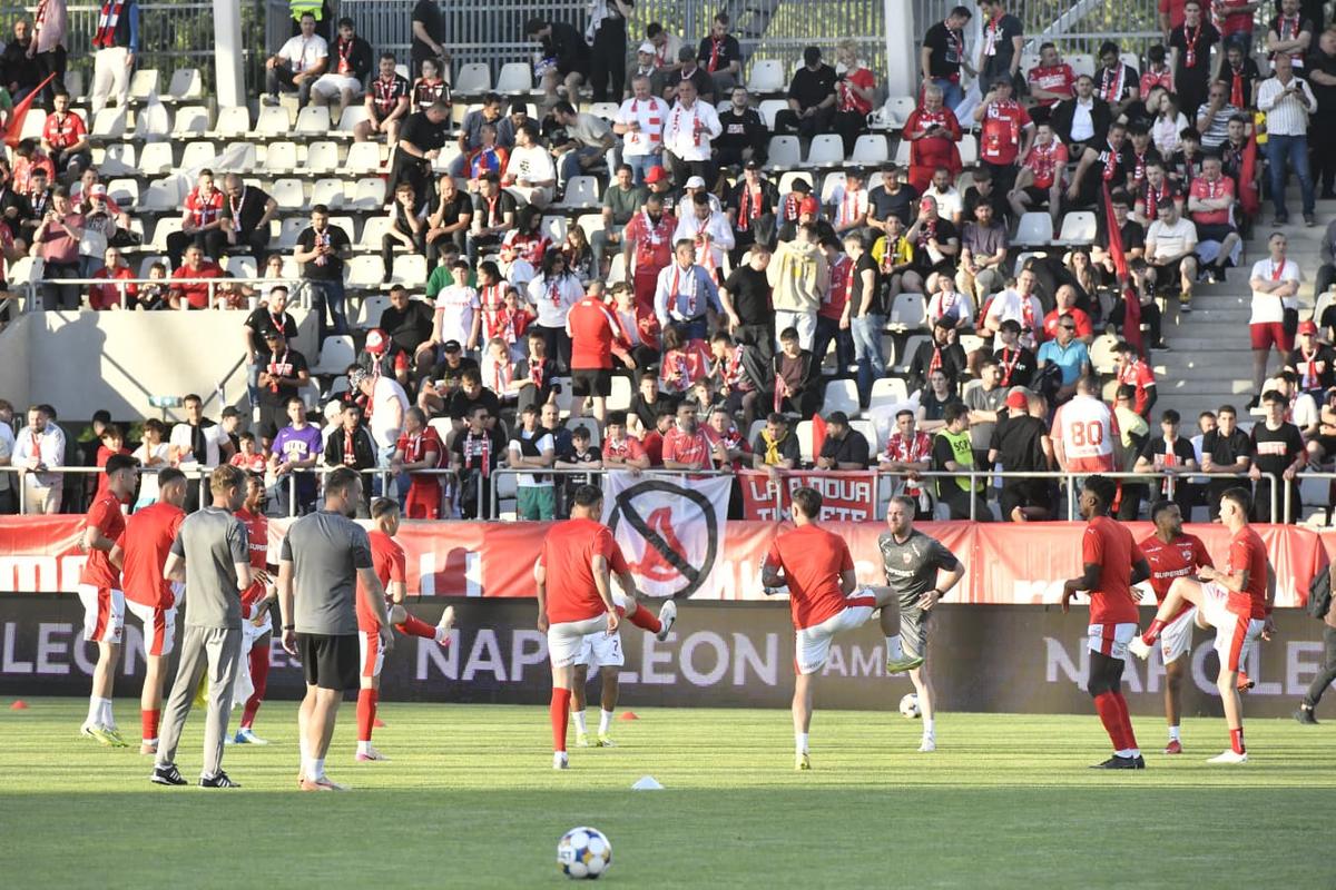 Dinamo - FCSB, fotografii de Cristi Preda înainte de meci