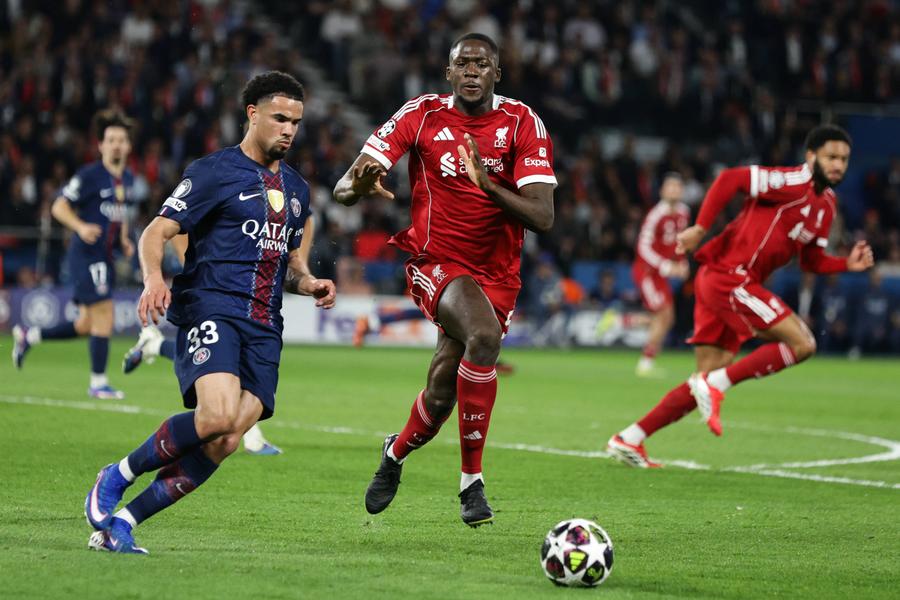 Ibrahima Konate în duel cu Warren Zaire-Emery Ibrahima Konate, aproape de plecarea de la Liverpool » Giganții Europei se bat pentru semnătura sa