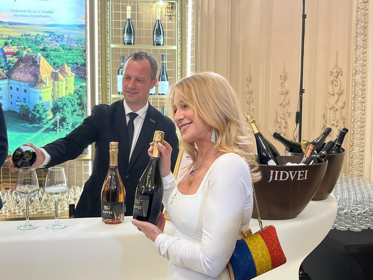 Gala Nadia Comăneci » Eveniment grandios la Palatul Parlamentului: cod vestimentar special și invitați de marcă