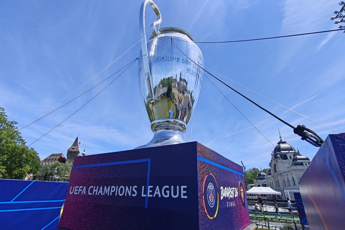 Imagini din fanzone-ul din Budapesta