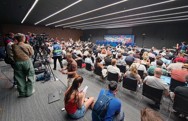 Luis Enrique a stârnit hohote de râs în sală, înainte de finala cu Arsenal: „Dar știți cum e să joci pentru al doilea?!”