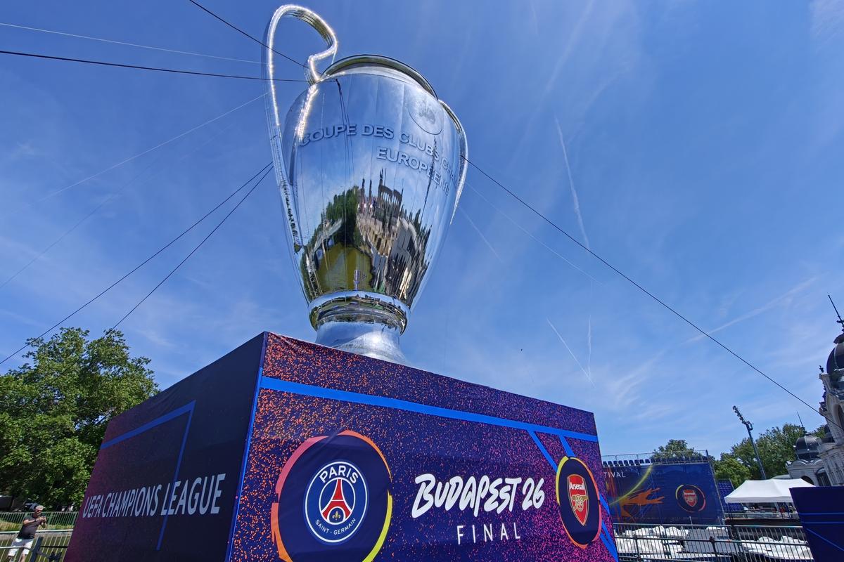Gazeta a ajuns la finala Champions League! Festival inedit în Budapesta: 30 de lei pentru o bere, iar cash-ul este interzis » Steaua, amintită în capitala Ungariei!