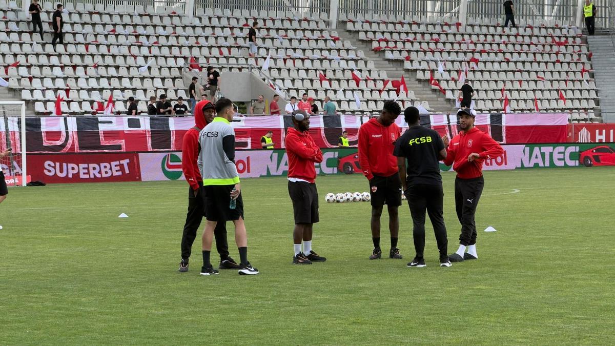 Dinamo - FCSB, imagini înainte de meci