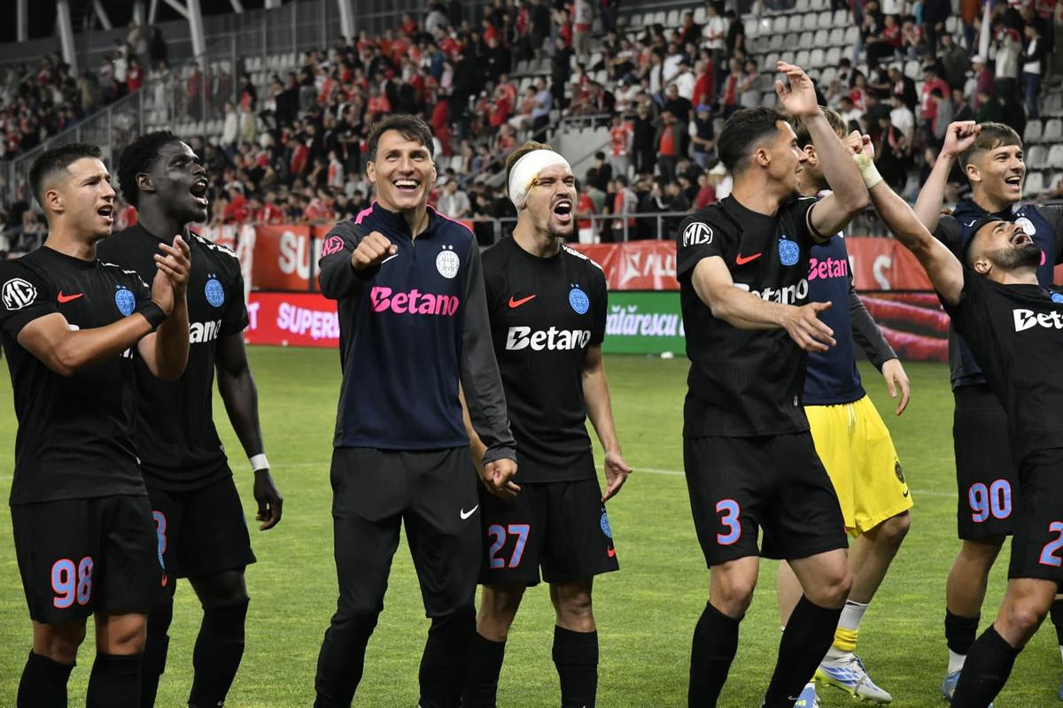 Imagini de la finalul meciului Dinamo - FCSB