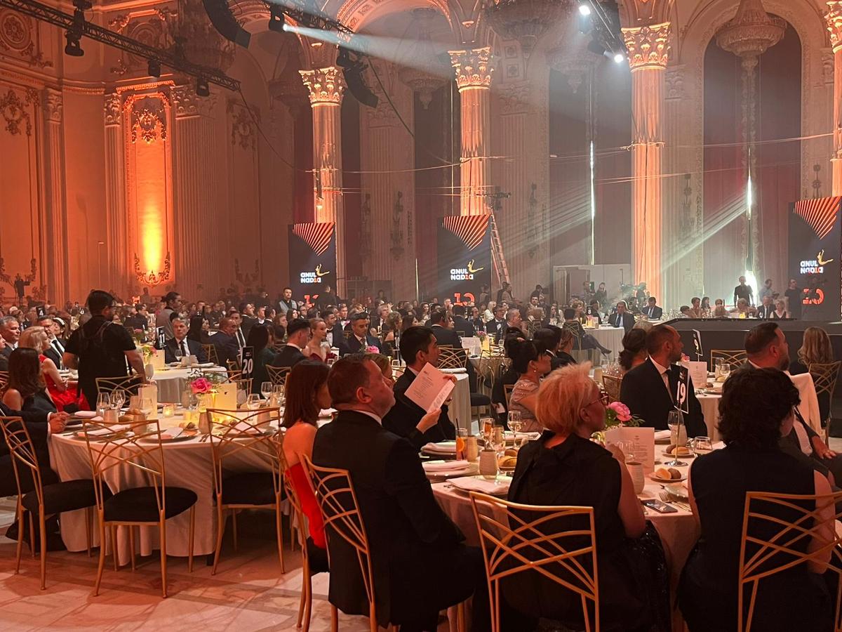 Gala Nadia Comăneci » Eveniment grandios la Palatul Parlamentului: cod vestimentar special și invitați de marcă