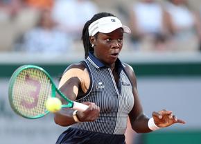 Victoria Mboko, întrebată dacă va juca împreună cu Serena Williams la Queen’s, a refuzat să dea un răspuns clar