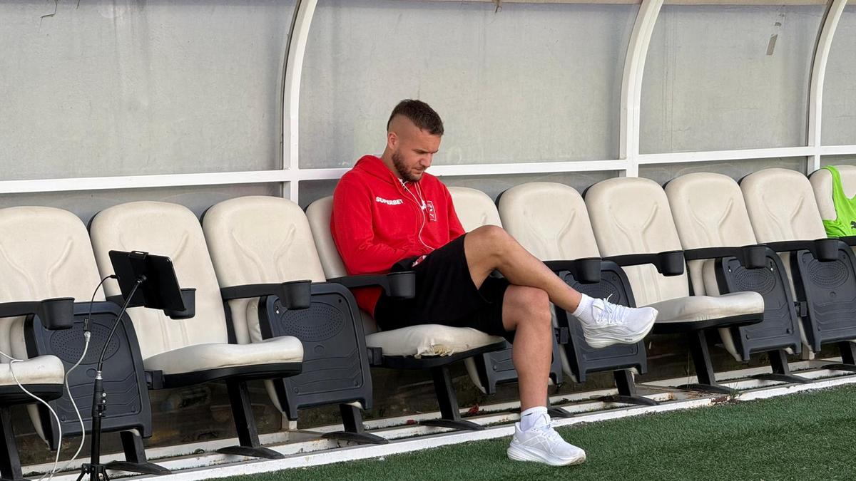 Dinamo - FCSB, finala pentru Conference League » Echipele de start + Imagini și informații de la stadion