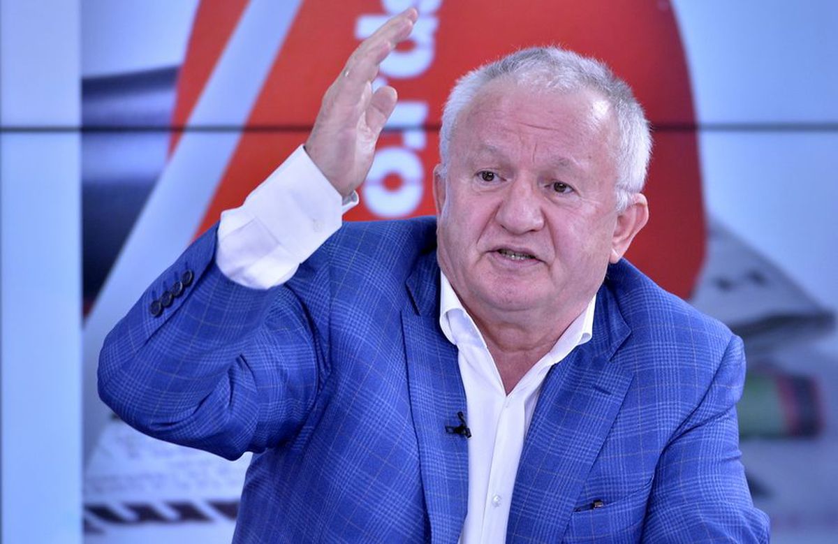 CFR CLUJ - U CRAIOVA 2-3 // Adrian Porumboiu, atac la Istvan Kovacs: „Dacă nu dai penalty înseamnă că ai avut treabă cu ceilalți și vrei să demonstrezi contrariul”