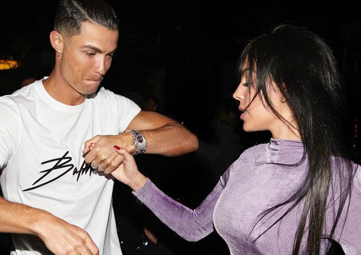 Urmează nunta? Fotografia INCENDIARĂ postată de iubita lui Cristiano Ronaldo