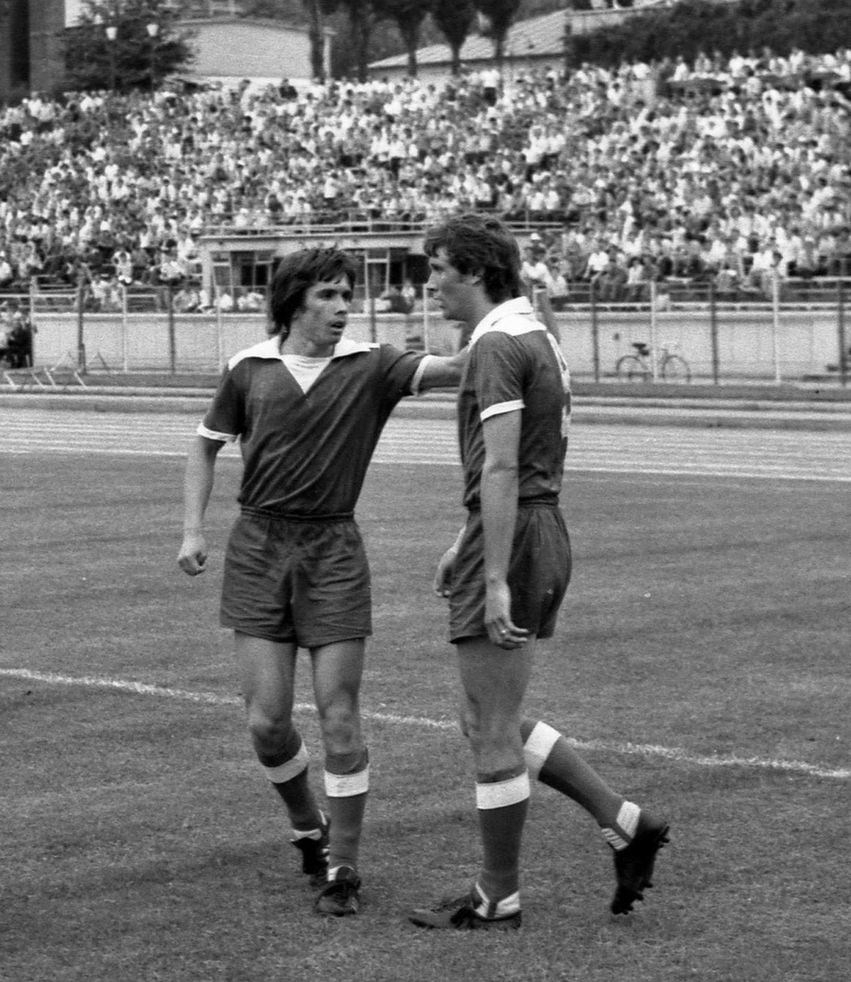 RETRO GSP. 43 de ani de când Dudu a dat 5 din 5 într-un meci. Exact câte avea nevoie pentru a doborî recordul de goluri al "Ghetei de Aur"