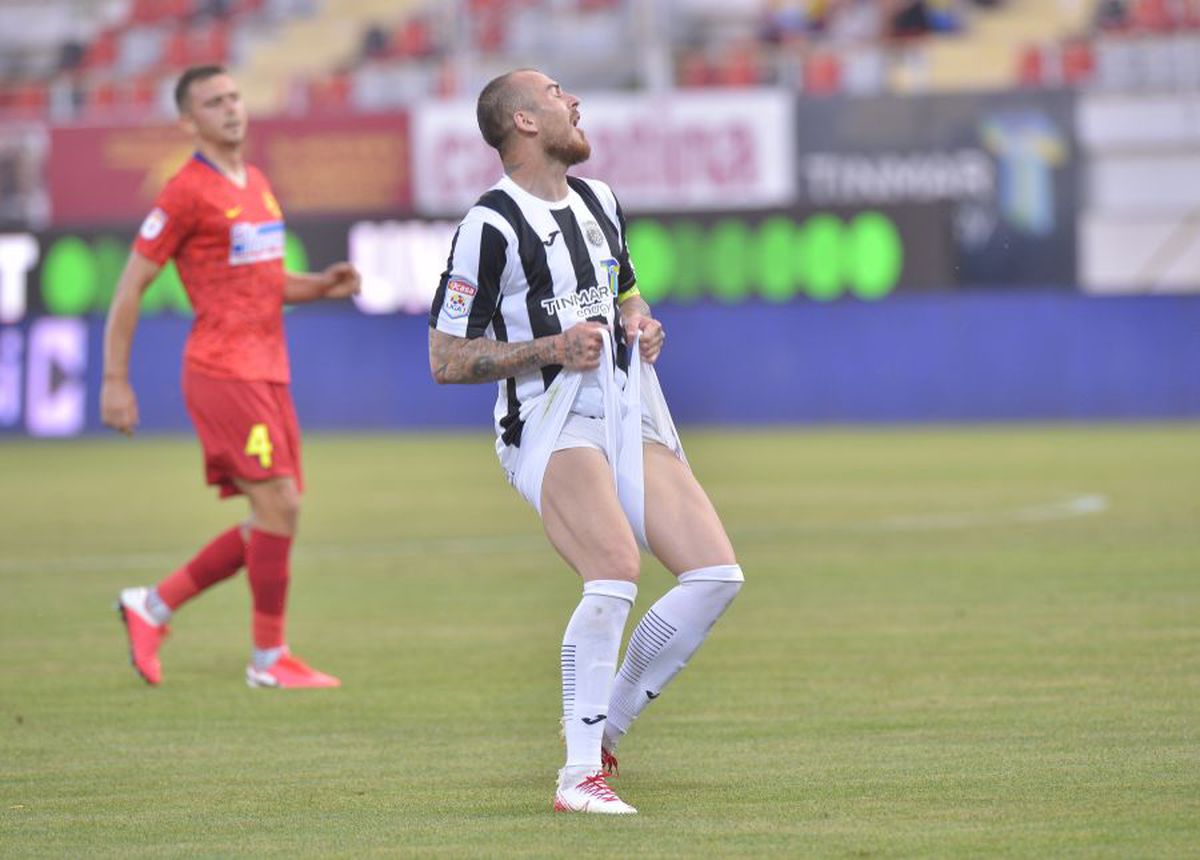 FOTO ASTRA - FCSB 29.06.2020