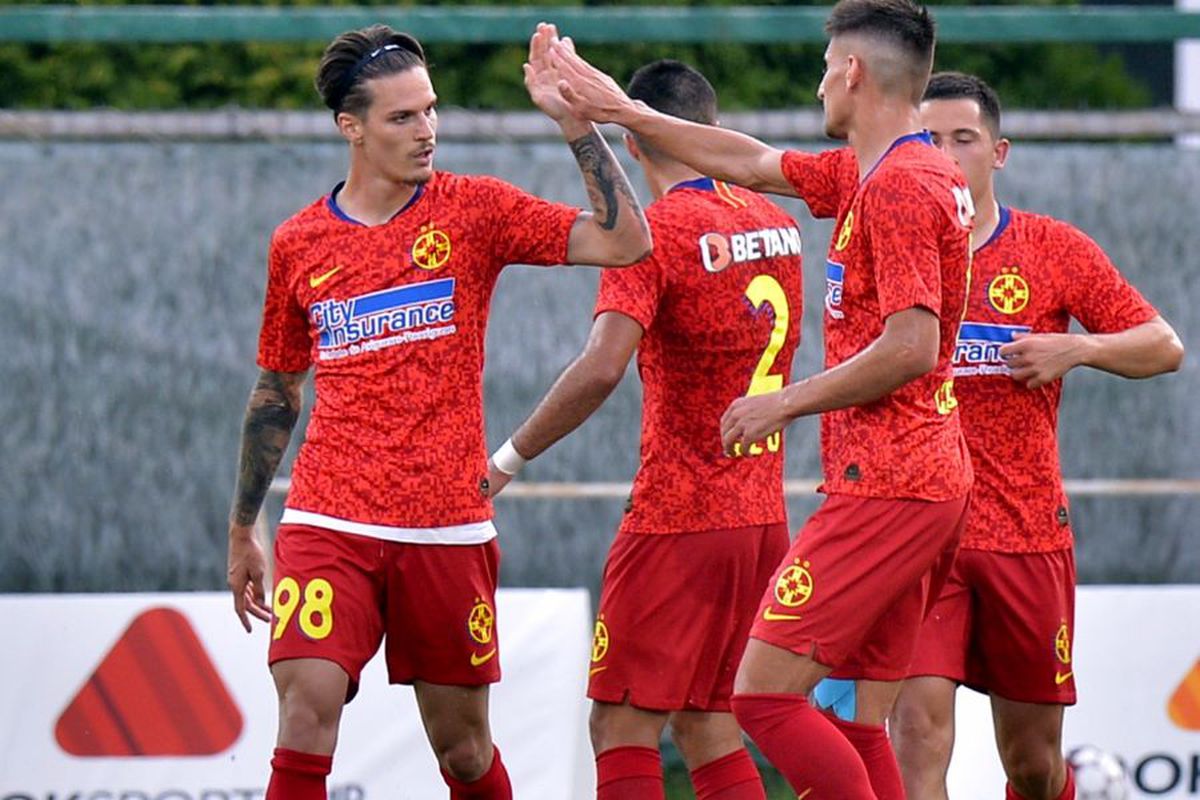 ASTRA - FCSB 3-2. Roș-albaștrii s-au resemnat: „Pierdem meciuri din prostie! Campionatul e gata”