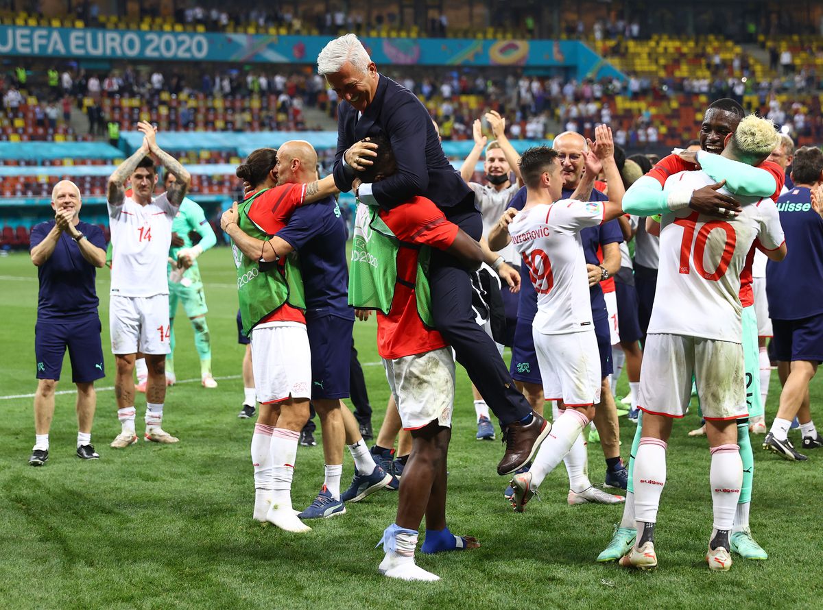 Altercație halucinantă pe Arena Națională » Rudele vedetelor Rabiot, Pogba și Mbappe, aproape de bătaie în tribune! + Scandalul neștiut de pe teren