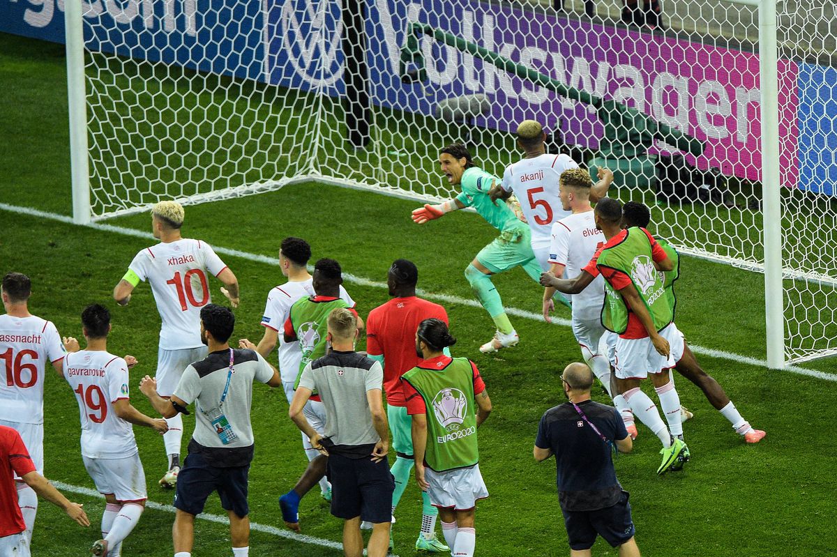 Altercație halucinantă pe Arena Națională » Rudele vedetelor Rabiot, Pogba și Mbappe, aproape de bătaie în tribune! + Scandalul neștiut de pe teren