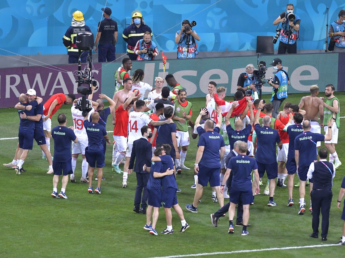 Altercație halucinantă pe Arena Națională » Rudele vedetelor Rabiot, Pogba și Mbappe, aproape de bătaie în tribune! + Scandalul neștiut de pe teren