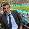 Dan Barna, ironizat după ce s-a fotografiat cu Luis Figo pe Arena Națională