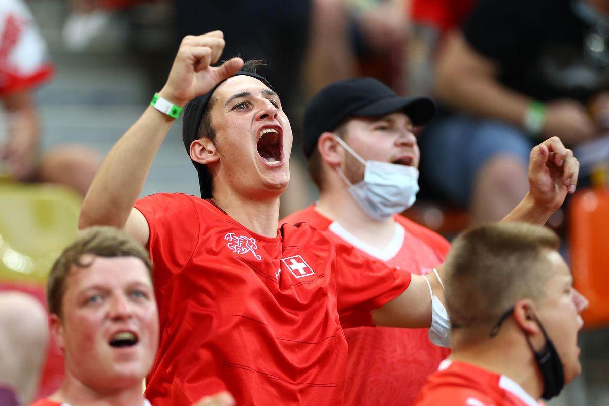 Fanul de pe Arena Națională care a devenit viral » De la agonie la extaz în câteva secunde