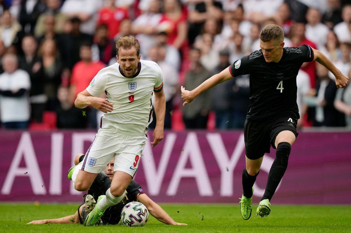 Două momente tari la Anglia - Germania 2-0 » Ce a cerut Haaland la pauză + reacția virală a lui Rio Ferdinand de la final