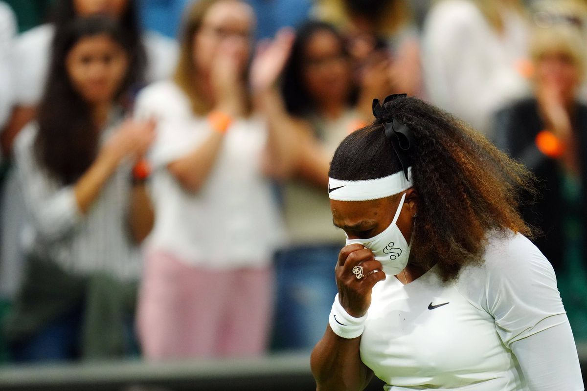 Serena Williams a abandonat în primul meci de la Wimbledon! Imagini dureroase: s-a prăbușit în genunchi și a început să plângă