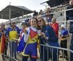Ionela Cozmiuc și Elisabeta Lipă mândre după o cursă încheiată cu medalia de aur FOTO Cristi Preda