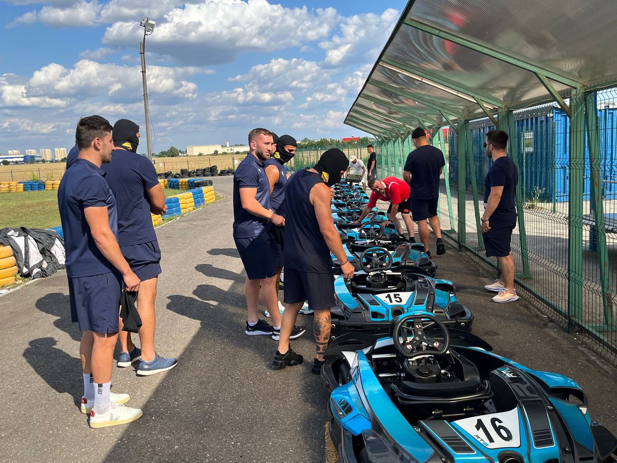 Naționala României de rugby la karting