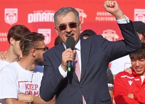 Râde de noii investitori de la Dinamo: „Așteaptă bani de la fraieri. Și eu pot fi acționar așa”
