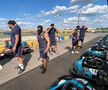 Au dat balonul de rugby pe viteză! În plină pregătire pentru Mondial, „stejarii” s-au întrecut azi la karting: „Ce încet merg” / „Nu au putere astea, suntem prea grei”