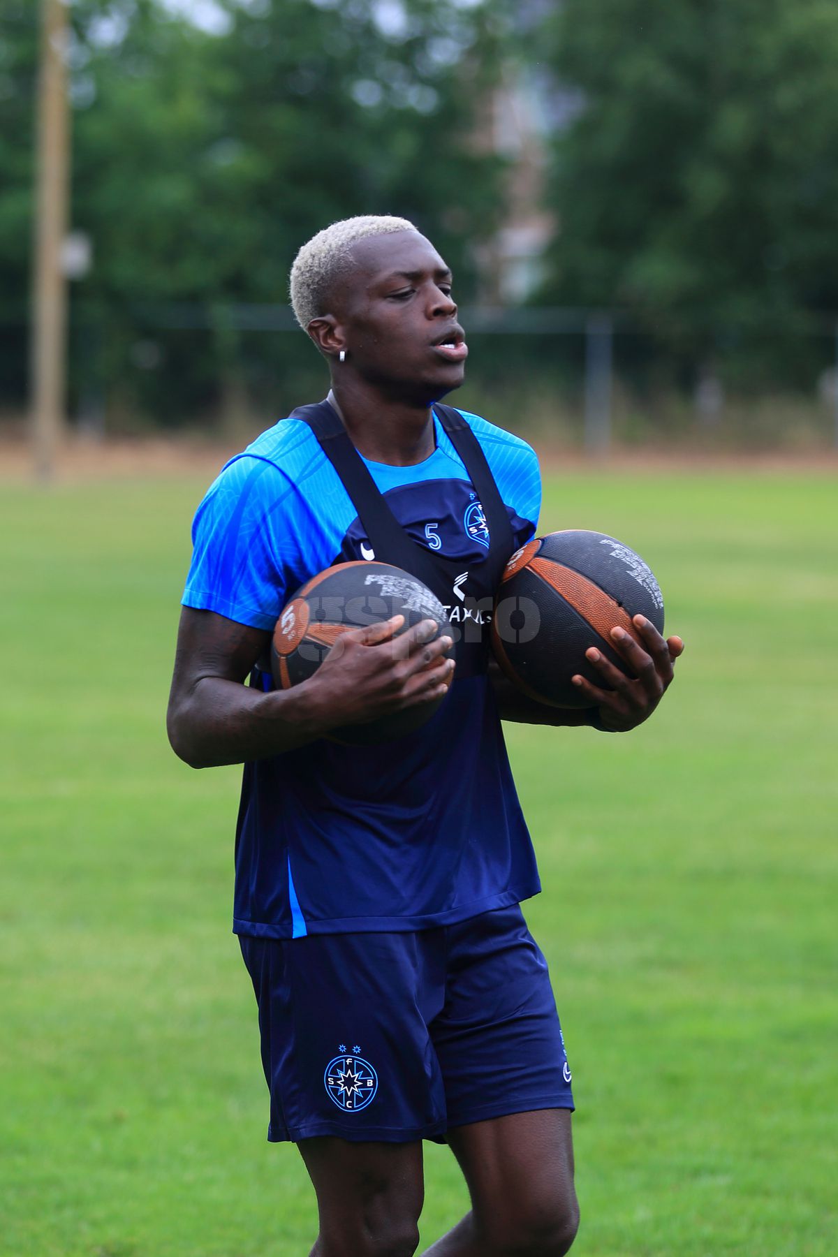 Noul transfer de la FCSB ajunge sâmbătă în cantonament