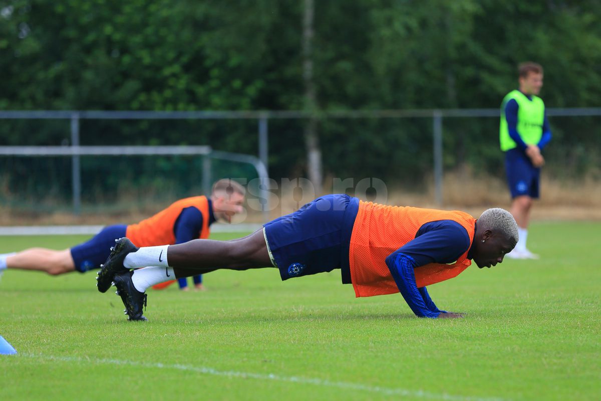 Noul transfer de la FCSB ajunge sâmbătă în cantonament