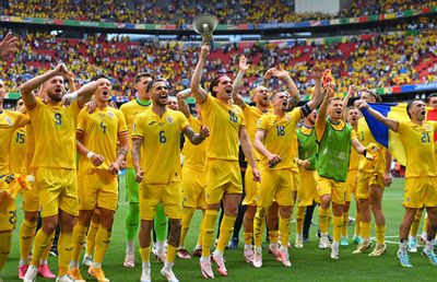 Mihai Stoica, impresionat de fizicul unui „tricolor”: „Uitați-vă la el, poate să concureze la Mister Olympia”