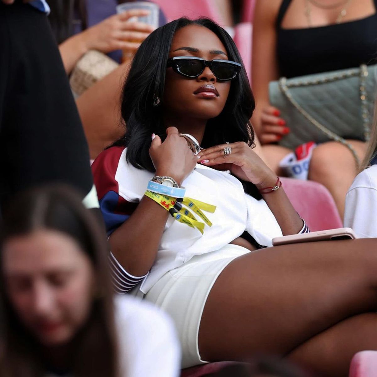 Superstarul lui Arsenal s-a logodit cu iubita cu care o relație de la 19 ani!