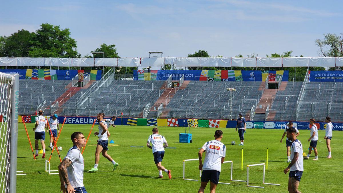 „România are o șansă cu Olanda!” » Cristi Chivu speră într-o minune la München: „Un adversar periculos pentru toată lumea”