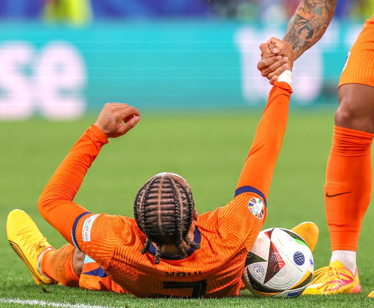 Îl mai recunoști? Memphis Depay și-a schimbat total look-ul înaintea disputei cu România de la Euro 2024: „Și prietenei mele îi place!”