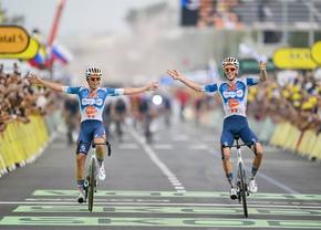 Victorie extraordinară pentru Romain Bardet, la ultima participare în Turul Franței