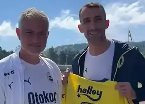 Mourinho și Dzeko au întors Petrolul » Amical de gală în Turcia, la debutul portughezului pe banca lui Fenerbahce