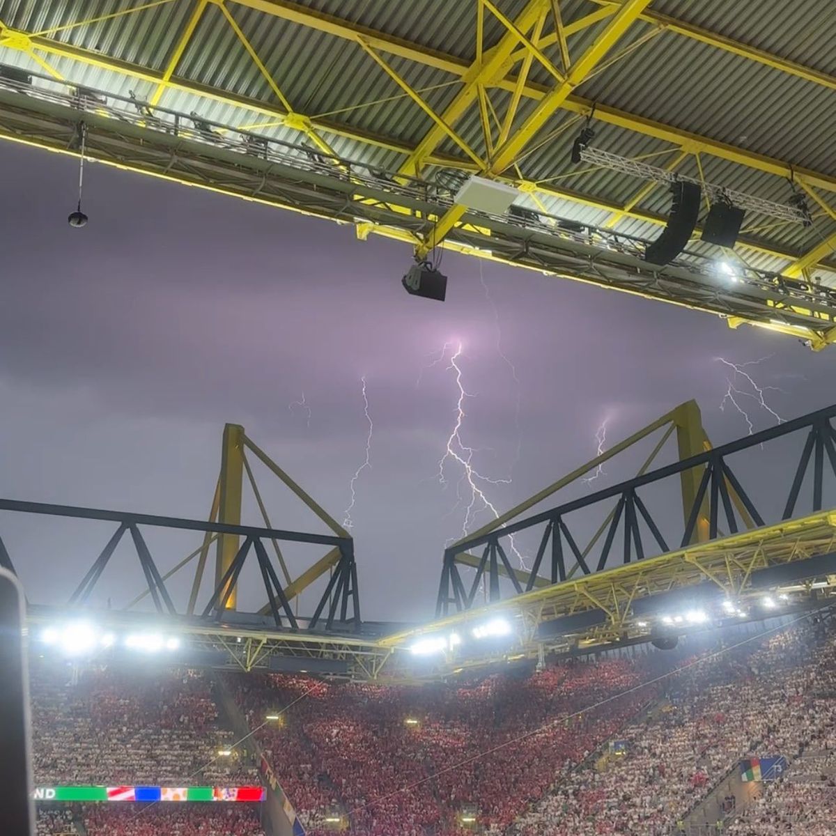 Imagini apocaliptice la Germania - Danemarca de la Euro 2024