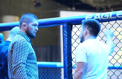 Forțele de securitate ale Rusiei au descins la sala deținută de Khabib Nurmagomedov, urmare a atentatului terorist din Daghestan » Reacția legendei din UFC